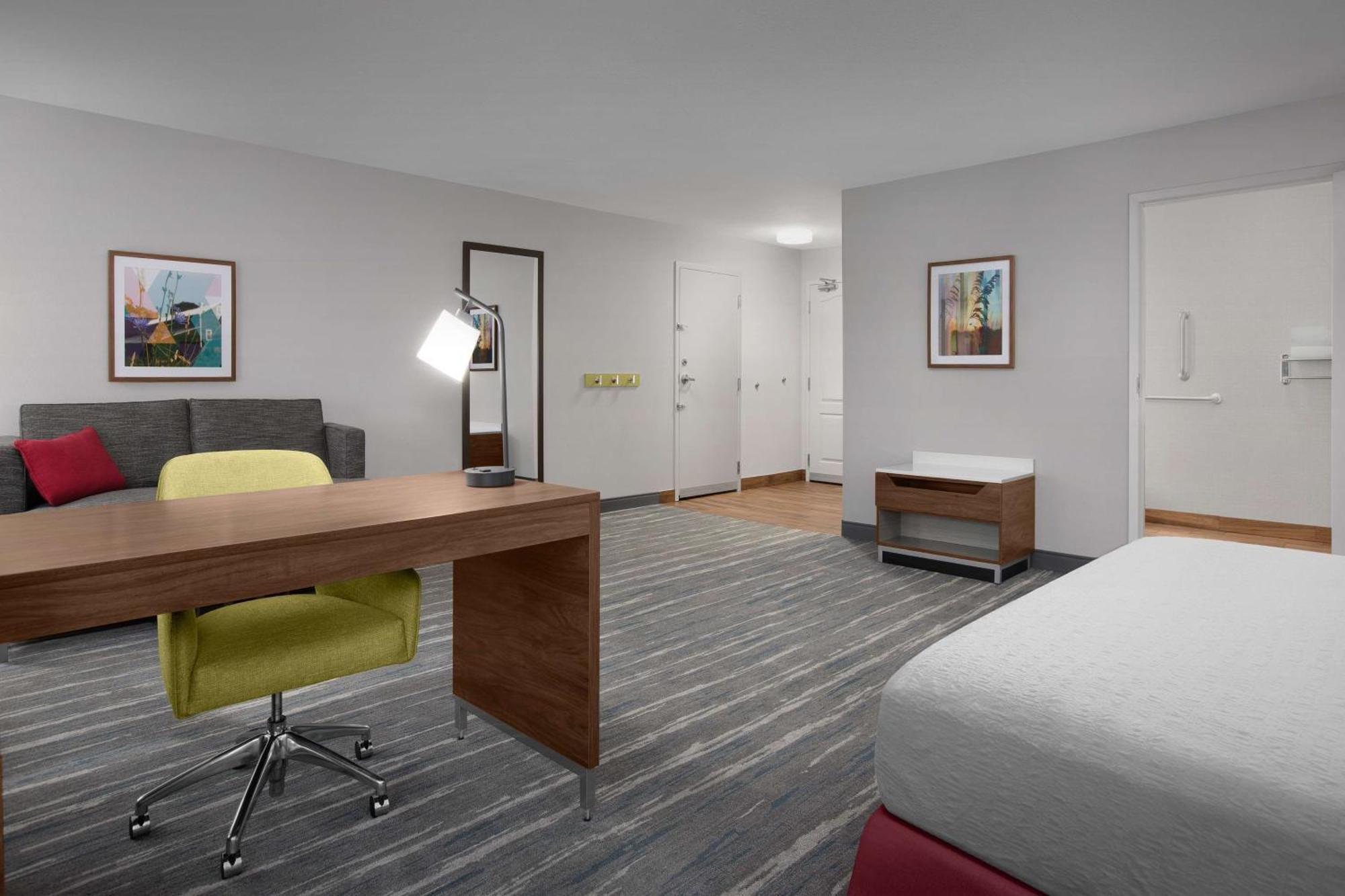 Hampton Inn Yorkville Bagian luar foto