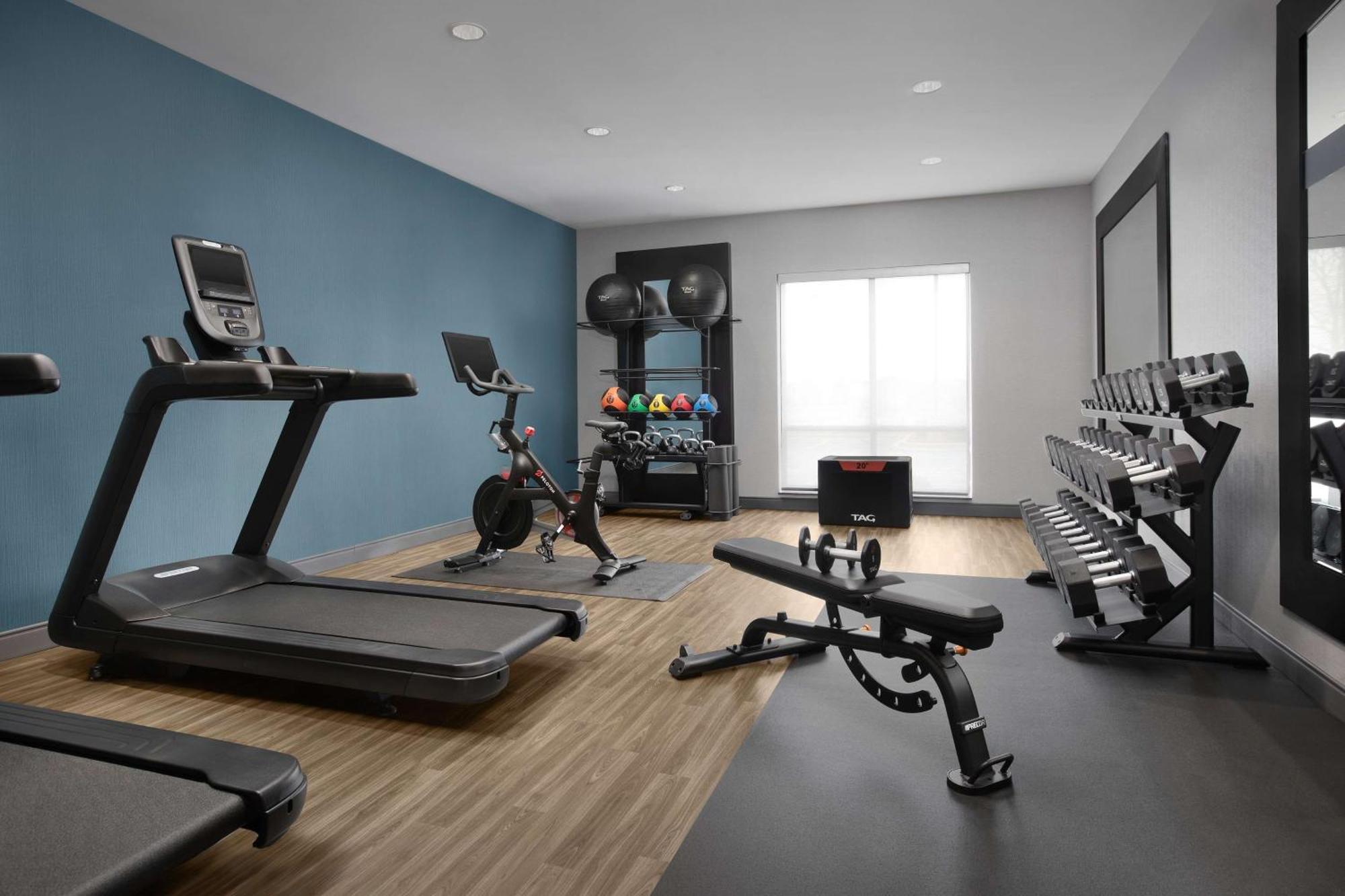 Hampton Inn Yorkville Bagian luar foto