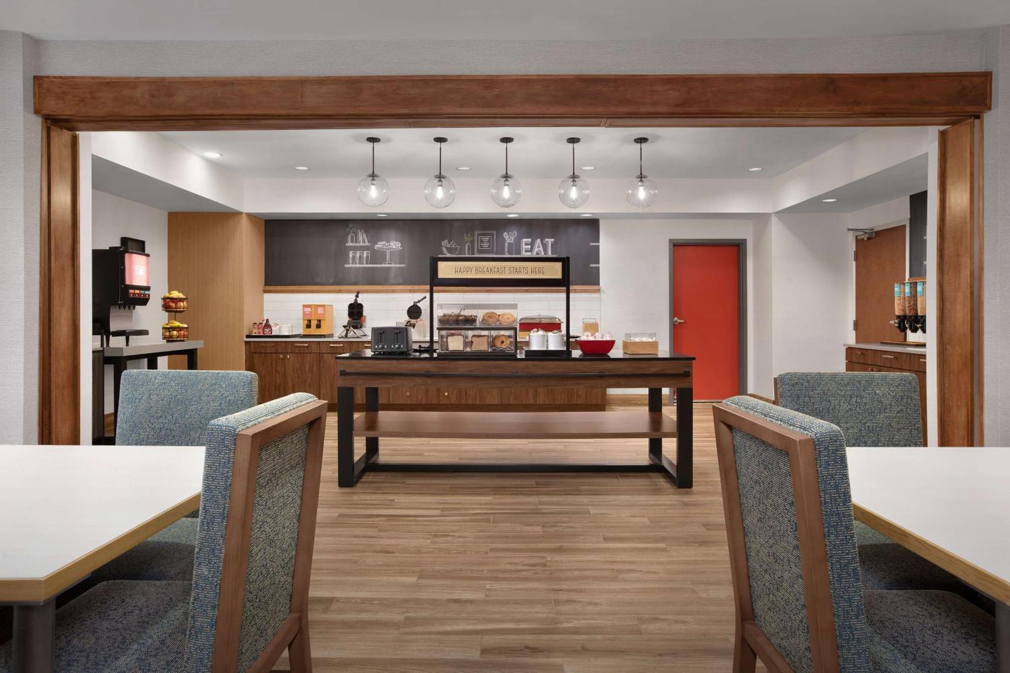 Hampton Inn Yorkville Bagian luar foto